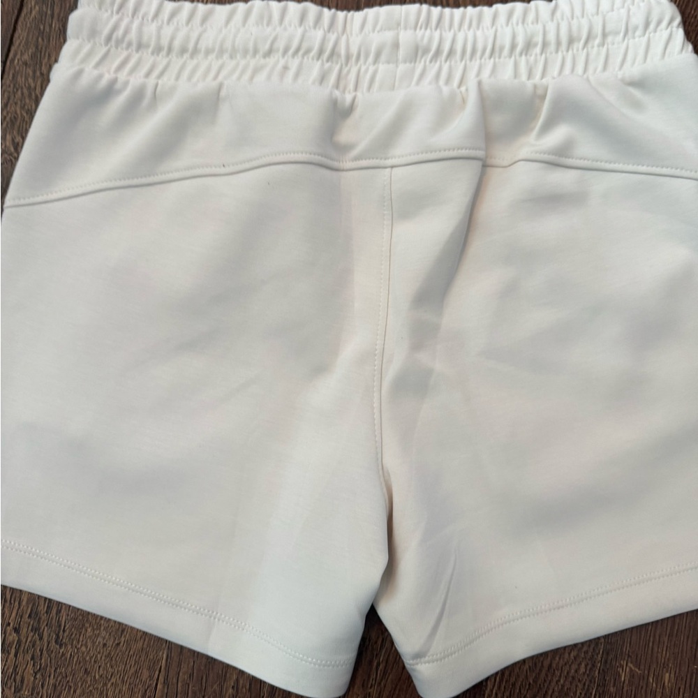 Sandwash Pull-On Athletic Shorts in Cream - XS - Picture 3 of 3
